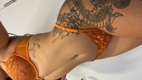 kimwittt nude pornstar archive