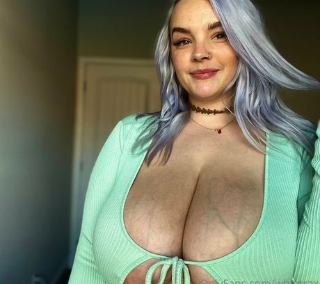 Whiptrax star beautiful photos