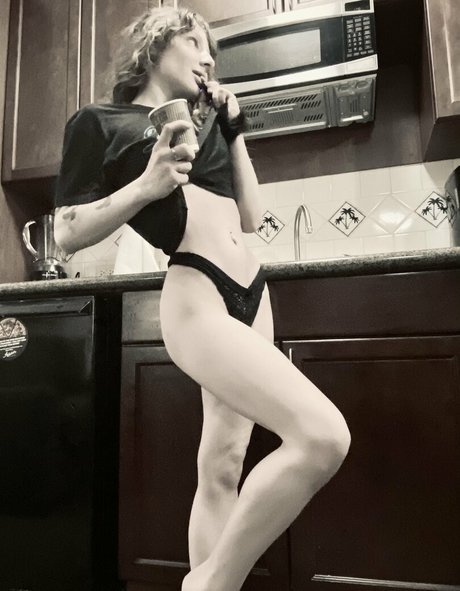 Kristie Bish hot pornstar photos