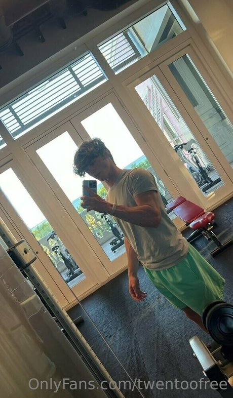 twentoofree erotic actress images