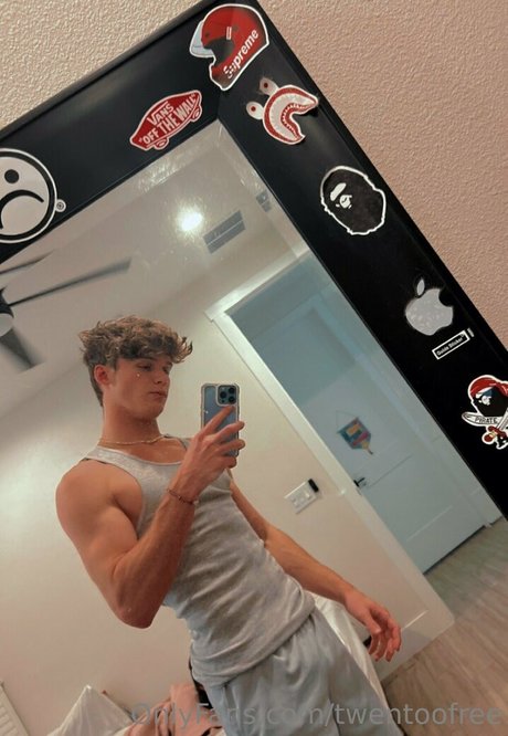 twentoofree pornstar erotic archive