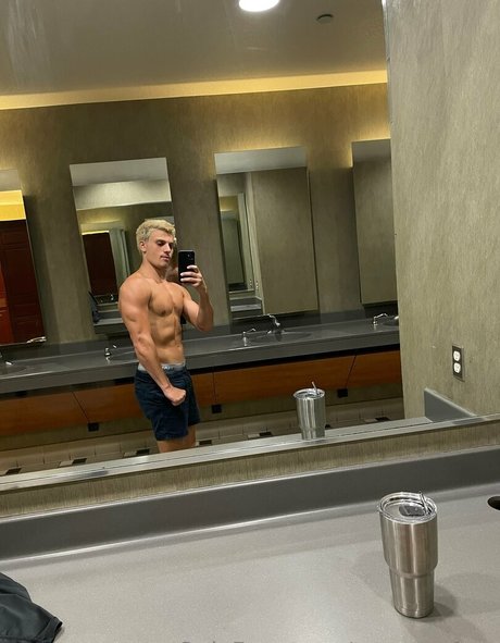 twentoofree pornstar img