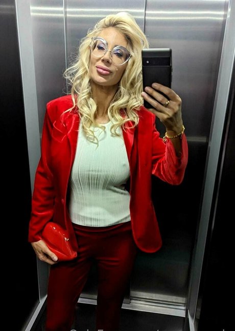 pumaswede naked pornstar picture