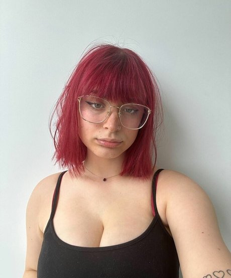 Charlotte Stocks star free photos