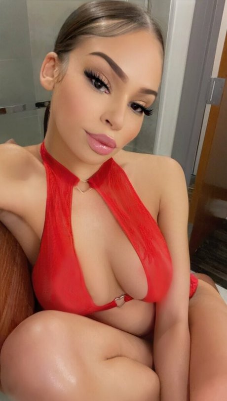 PrincessY pornstar erotic galleries