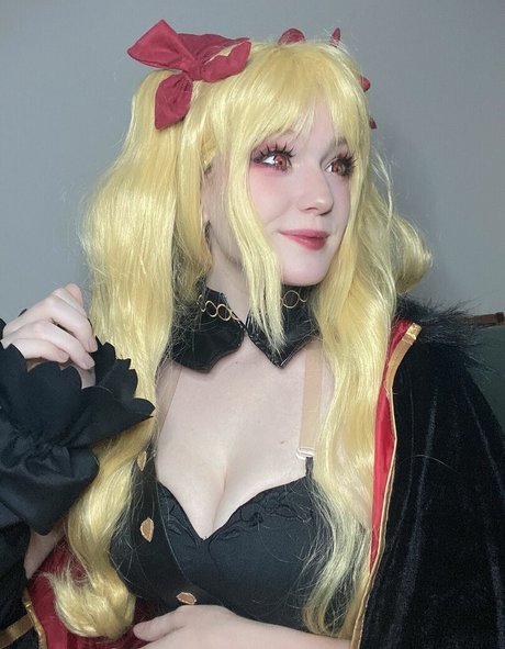 Satinstars model pictures