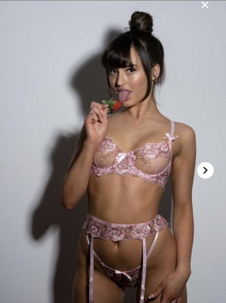 Mayakitty hot model gallery