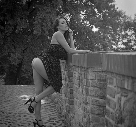 domiisfree model perfect photos