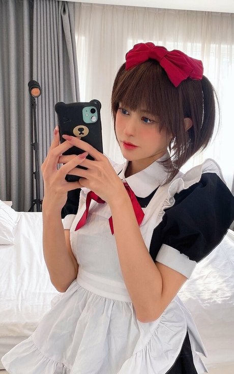 pingpinggg2011 pornographic model image