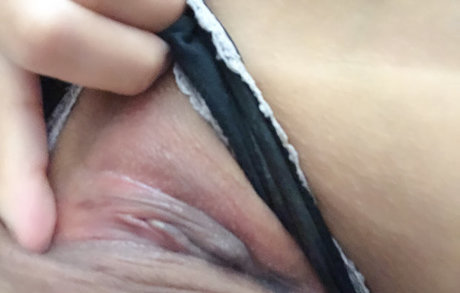 Raina Huang model sexy pics