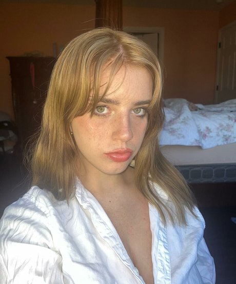 Haley Z nudes model pictures