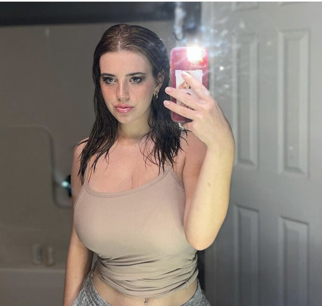 Haley Z model free pics