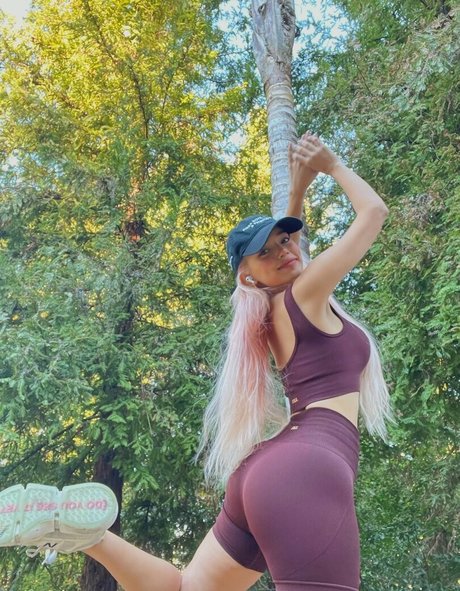 Pasabist model hd pictures