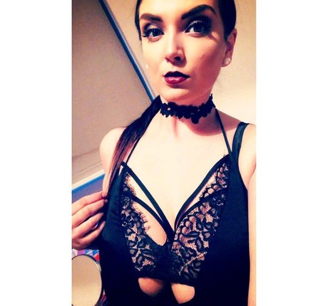 Ivankanottrump nude model galleries