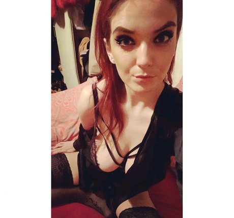 Ivankanottrump model free archive