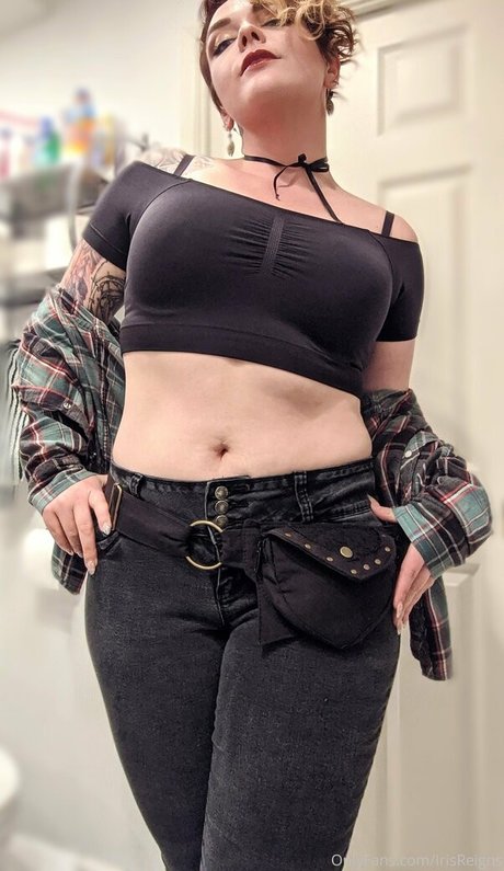 irisreigns star art pictures