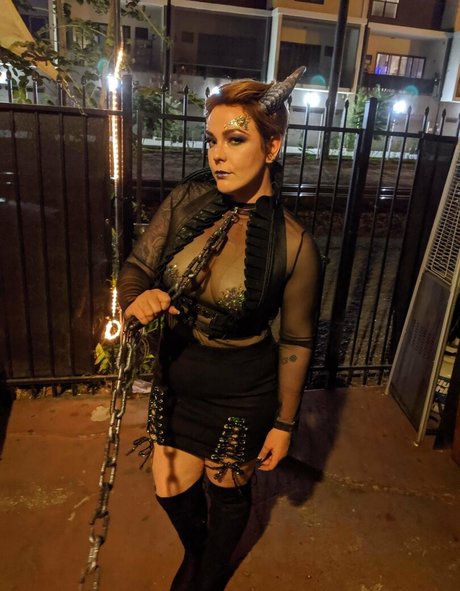 irisreigns top model img