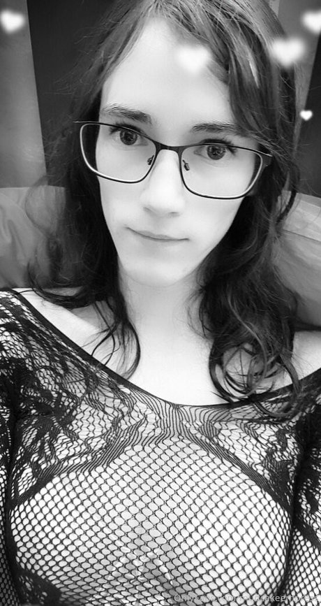 mudcakeempress adult model gallery