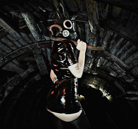 rottingcorpseprincess sex model pic