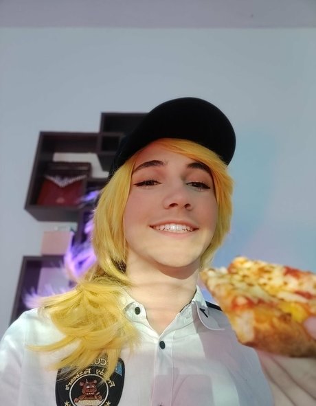 ogbeefstew model nudes picture