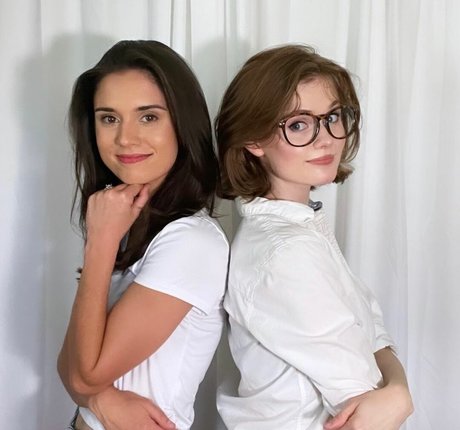 Avalon Warren free pornstar pictures