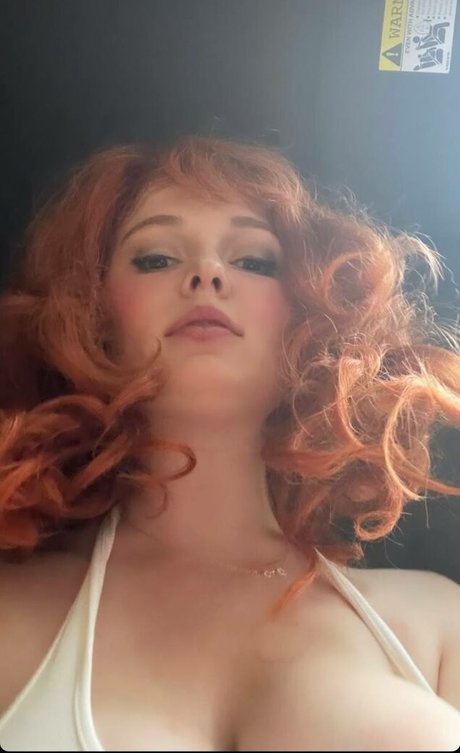 Avalon Warren nude model galleries