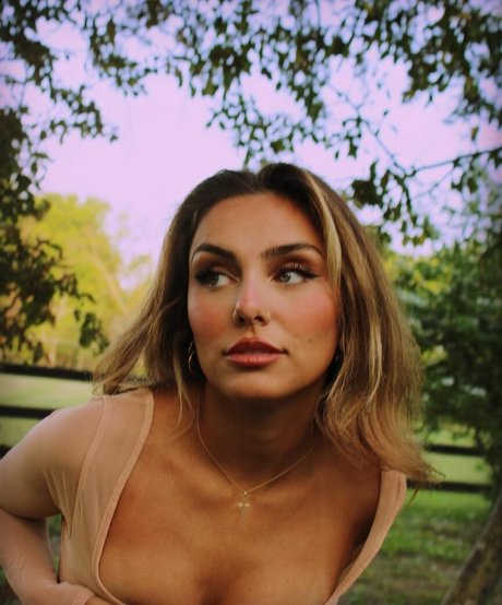 Jessica Ricca pretty pornstar gallery