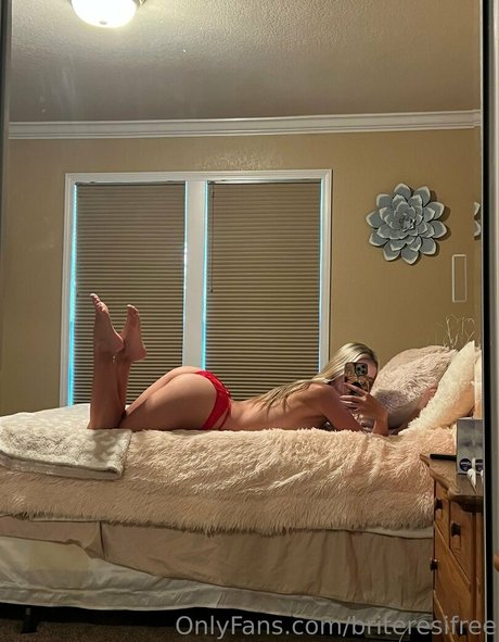 briteresifree high quality pornstar pictures