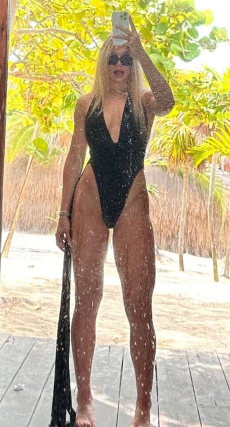 Jutta Leerdam model pretty img