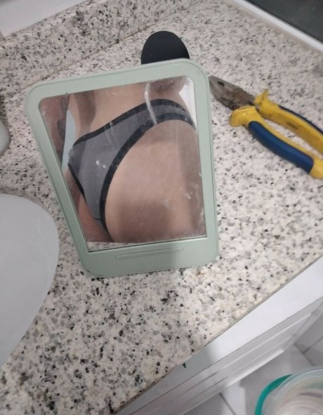 Liz Oliver star adult photos