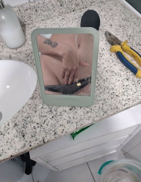 Liz Oliver model nice pics