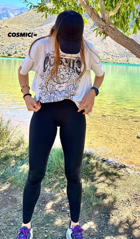 Merve Elmas Profile pic