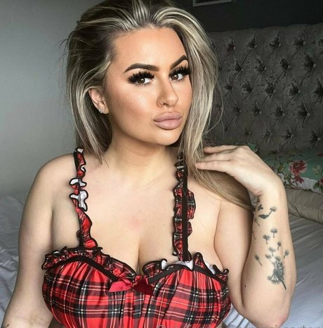 Maci Carter porn star archive