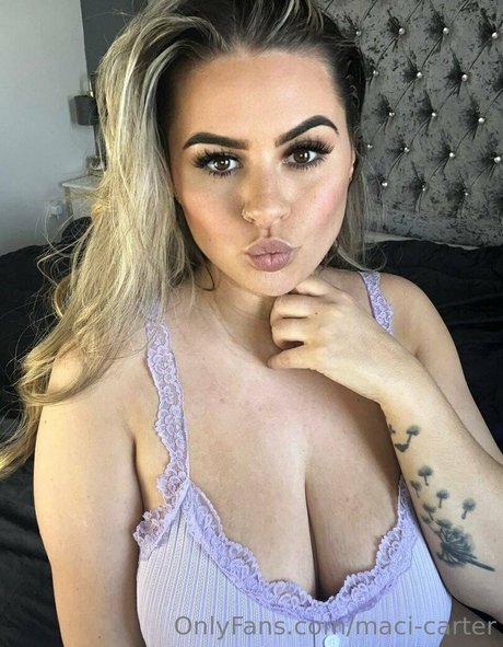 mega boobs onlyfans hot naked galleries