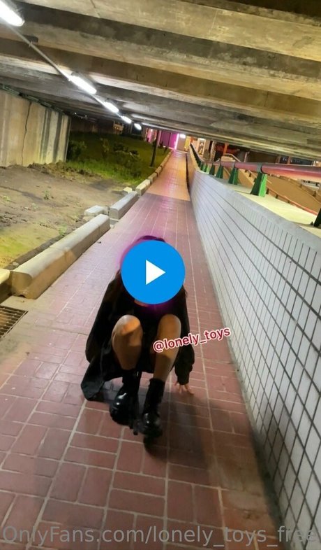 blonde girls onlyfans free sexy photos