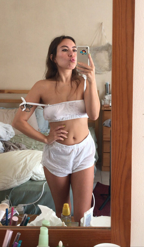 sukisapphire free pornstar sexy picture