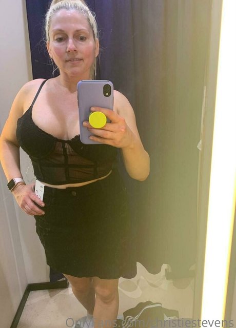 christiestevens naked model pics