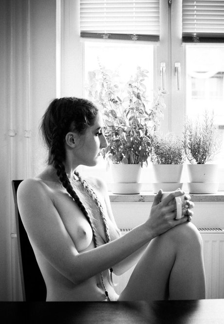 Yukeki hd pornstar picture