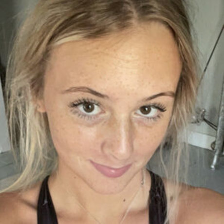 Anya Truaxx beautiful actress photo