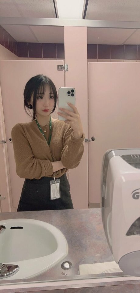 awnnivip star hd img