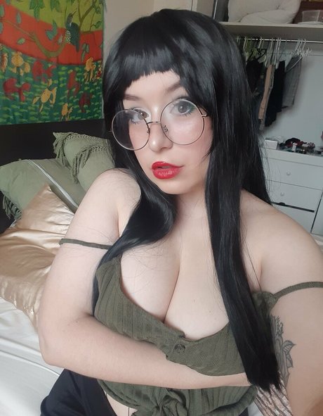 grrraves actress gallery