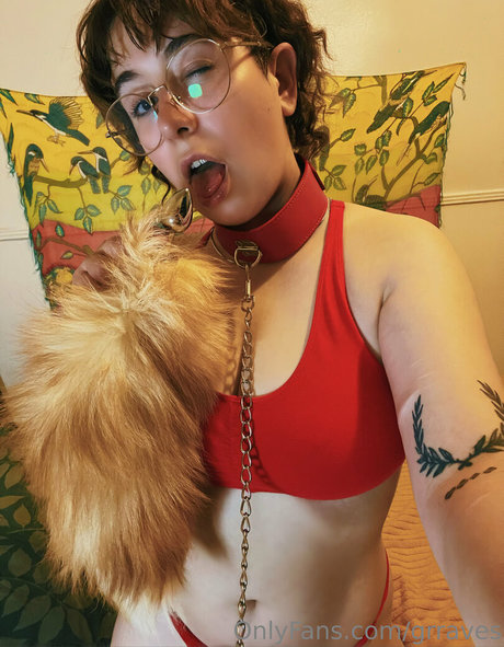 grrraves sexy star pics