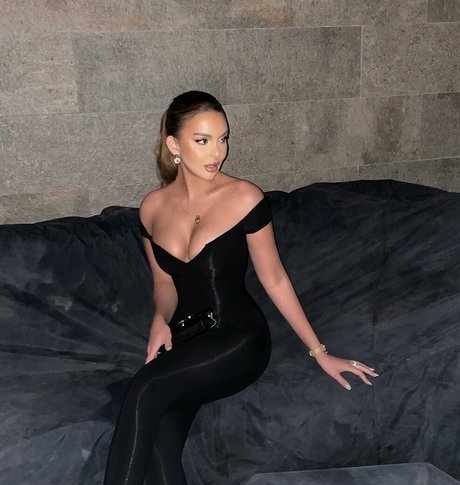 Sara Chafak nude pornstar picture