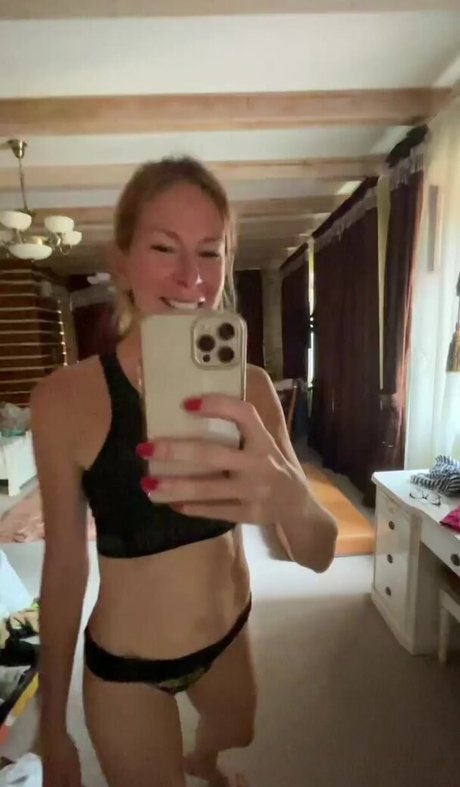 Lisarulit exclusive pornstar image