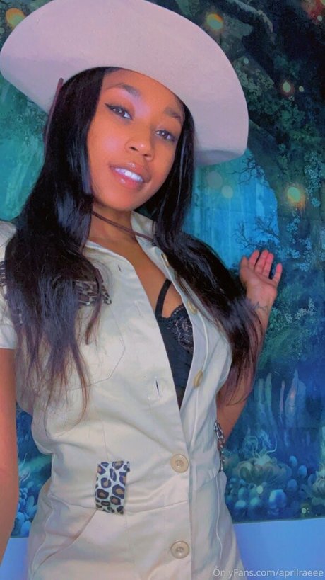aprilraeee nudes star photos