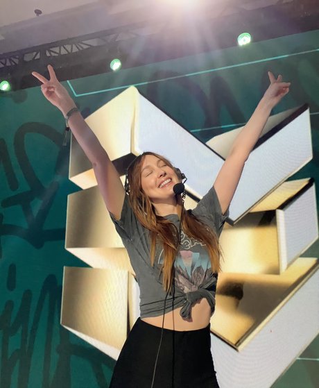 Sjokz pornstar free pictures