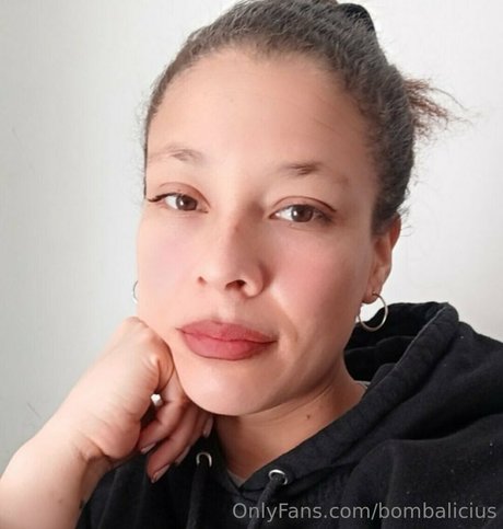 bombalicius hd model photo