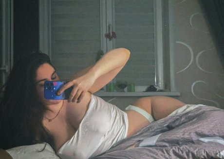 lesbian massage onlyfans free porn gallery