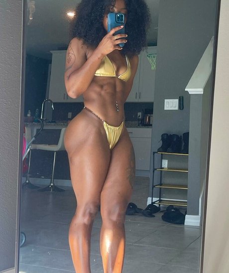 geegee flawless pornstar erotic pictures