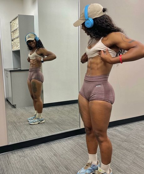 geegee flawless hd star img